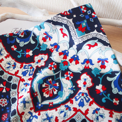【スカーフが織りなす不思議な魔法】トルコ・オリエンタルスカーフ・silk-artネイビーブルー 3枚目の画像