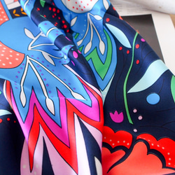 【スカーフが織りなす不思議な魔法】トルコ・オリエンタルスカーフ・silk-art-A40・NB 6枚目の画像