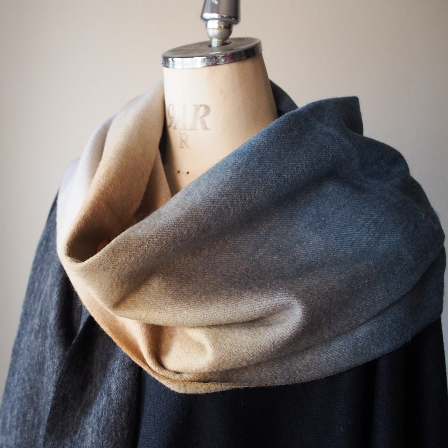 【特集掲載・メンズにオススメ】ウール・グラデーションマフラー・シーウォール