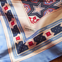 【スカーフが織りなす不思議な魔法】トルコ・オリエンタルスカーフ・ブルー 4枚目の画像