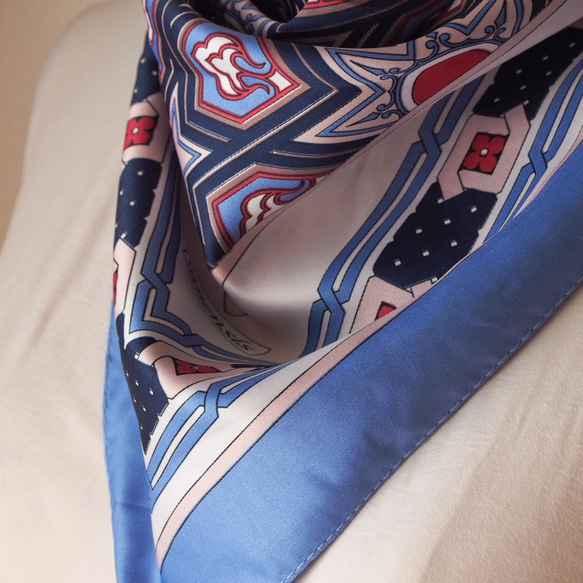 【スカーフが織りなす不思議な魔法】トルコ・オリエンタルスカーフ・ブルー 7枚目の画像