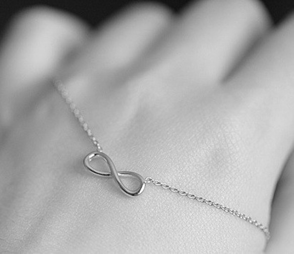 無限の愛925純銀鎖骨鏈Sterling Silver Infinite dainty necklace 第1張的照片