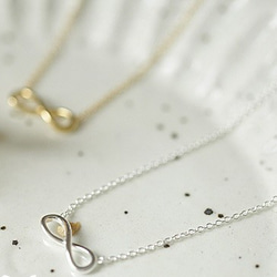 無限の愛925純銀鎖骨鏈Sterling Silver Infinite dainty necklace 第3張的照片