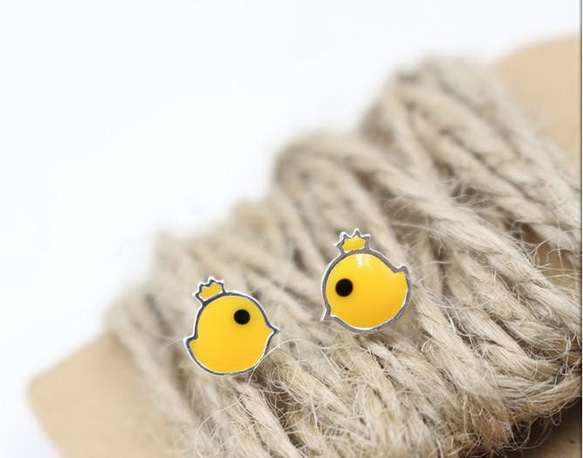 925純銀可愛黃色小雞耳釘嘰嘰嘰 Sterling silver cute chicks earrings 第3張的照片