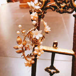 Dancing in the blossom Gold brass freshwater pearl headpiece 第4張的照片