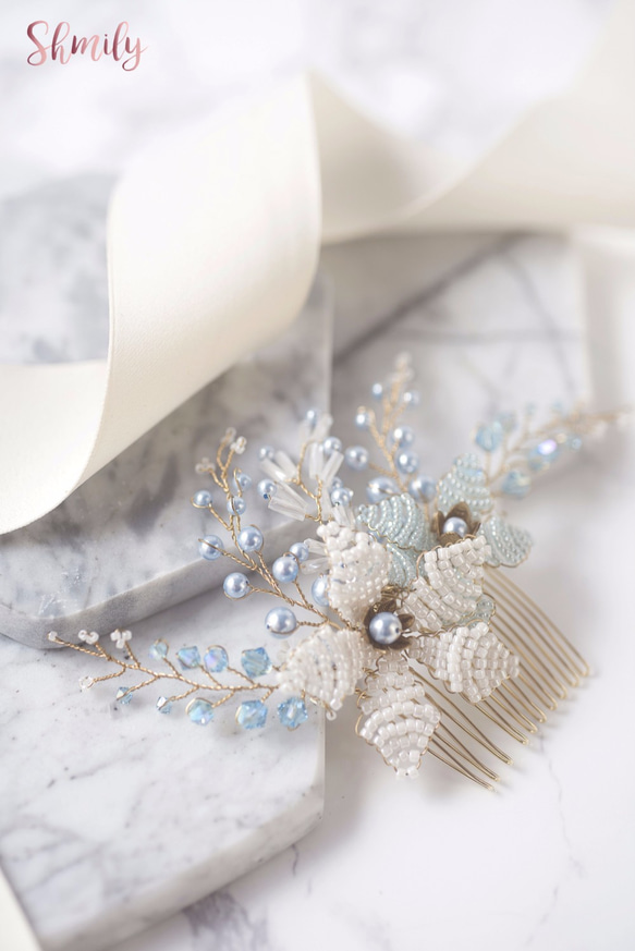 Miss Pastel-Swarovski crystal Beaded Flower hair comb(blue) 第1張的照片