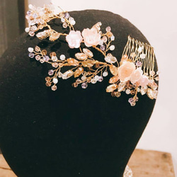 Dancing in the Blossom-Crezh Rhinestone and flower Headpiece 第5張的照片