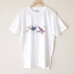 【オリジナルイラストTシャツ】虹色オルカ  L 1枚目の画像