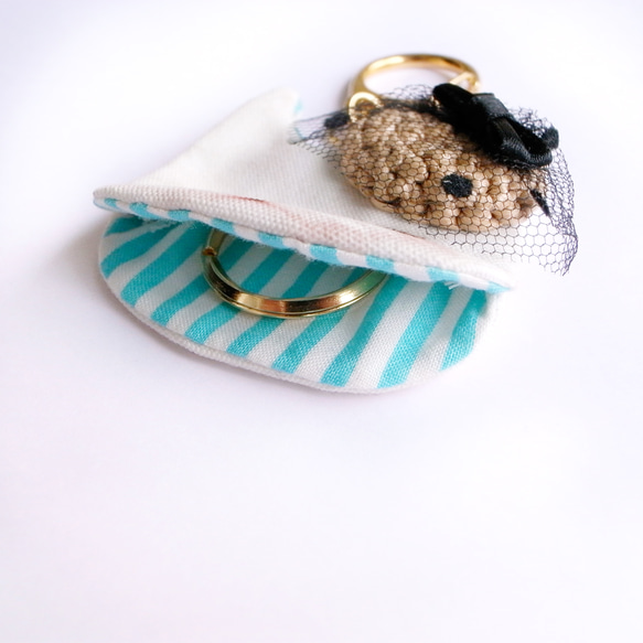 odd eyes cat ・キーケース（麦わらベレー帽） 3枚目の画像