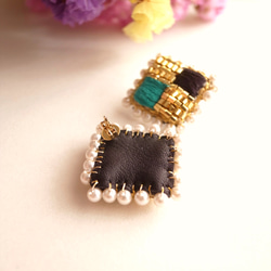 bijoux　pierce-スクエア型刺繍のピアス 2枚目の画像