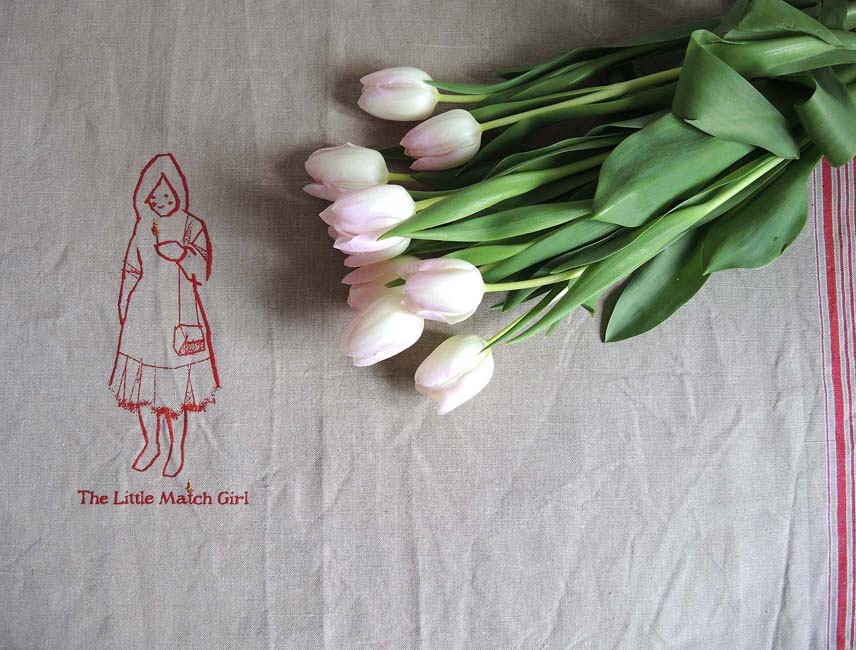 【一点もの】刺繍付きテーブルランナー