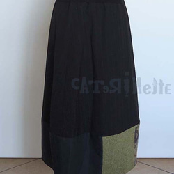 [20%OFFクーポン]イタリア人作家の秋冬物ロングスカート黒 4枚目の画像