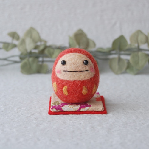 羊毛フェルト：受験生応援！だるまちゃんの置物 羊毛フェルト にじいろ