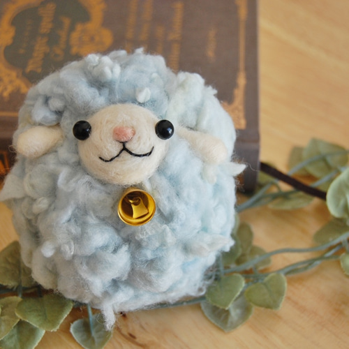 新作★ハンドメイドぬいぐるみ★ モフモフこひつじちゃん 新作☆ハンドメイドぬいぐるみ☆ モフモフこひつじちゃん