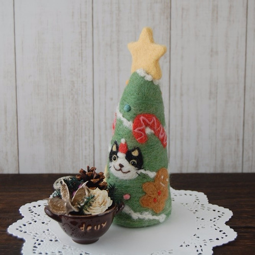 Creema限定】クリスマスツリー＆くまちゃんサンタのセット（はちわれ