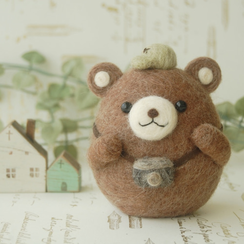 羊毛フェルト：カメラくまちゃん 羊毛フェルト にじいろたまご 通販