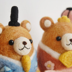 【kunichanさまご注文品】羊毛フェルトマスコット：くまちゃんのお雛様 3枚目の画像