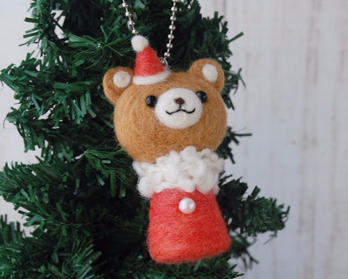 くまちゃんのクリスマスオーナメントマスコット 羊毛フェルト 羊毛