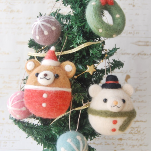 羊毛フェルト：くまちゃんとしろくまスノーマンのクリスマス