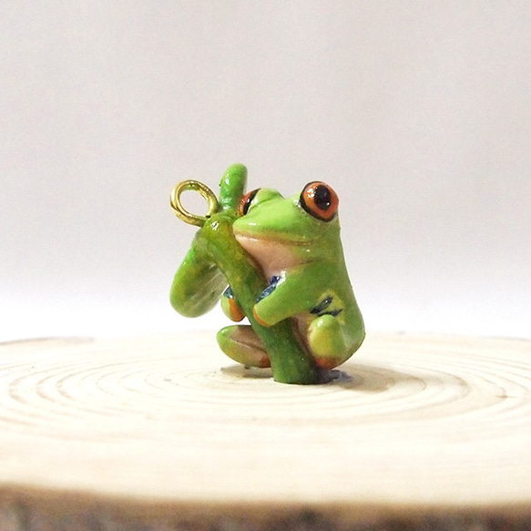 小青蛙手工手繪頸鏈/墜子 Frog handmade necklace 第3張的照片