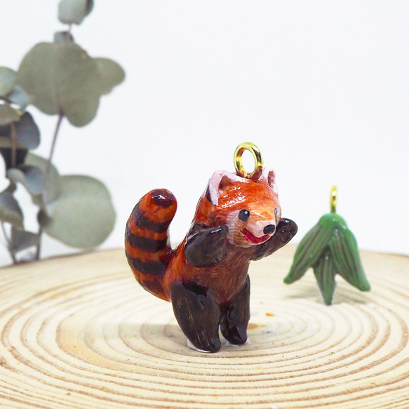 小熊猫手工手繪頸鏈/墜子 Red Panda handmade necklace 第2張的照片