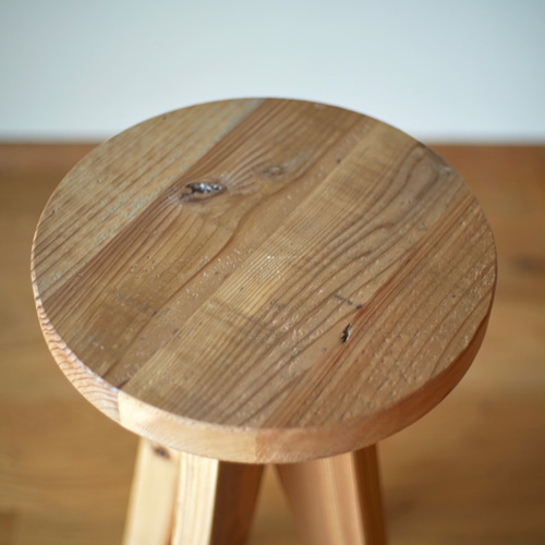 【送料無料】古材を使って製作したウッドスツールです。 STAGE PLANK 古材ウッドスツール 椅子（チェアー）・スツール