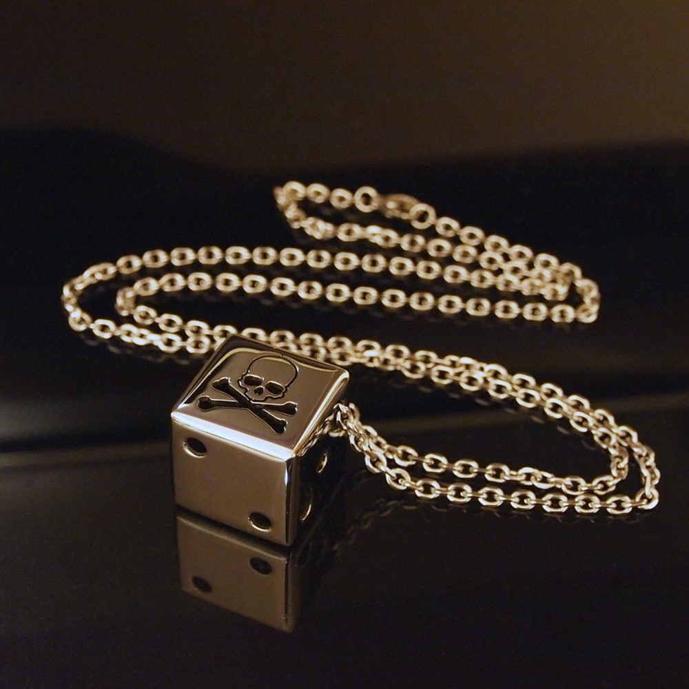 ステンレス製　スカル　サイコロ　ペンダント