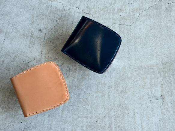 ■送料無料■コードバンとブッテーロのシェル型二つ折り財布■お好きな色で■カラーオーダー 2枚目の画像