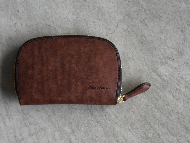 ■送料無料■カラーオーダー■プエブロ ミディアムサイズのラウンドファスナーウォレット【タバコ】