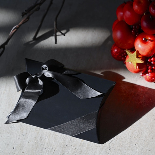 everyone エブリワン ラバーキーホルダー　ブラック&ホワイトセット VIVIENNEWESTWOOD】オールブラックオーブキーホルダー (Vivienne