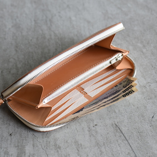 □送料無料□経年変化を楽しむ革の王様ブッテーロ ラウンドファスナー