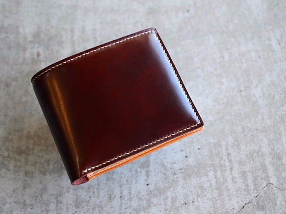 □送料無料□コードバンとブッテーロのシェル型二つ折り財布□お