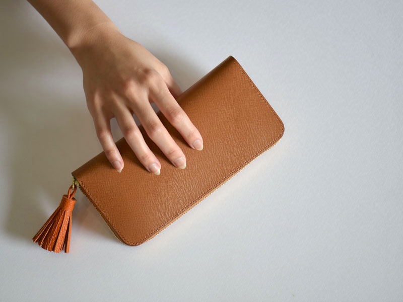 ■送料無料■ドイツクロム鞣しノブレッサカーフのラウンドファスナーウォレット ゴールド×オレンジ