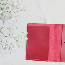 【出遊小物 】手工革製護照套 | 紅色 第2張的照片