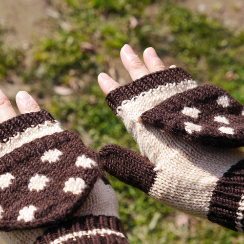 カバーミトン（きのこ） 手袋・ミトン puo 通販 754451｜Creema(クリーマ)