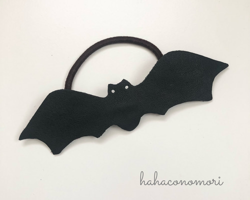 レザー♡ハロウィンコウモリのヘアゴム ヘアゴム ハハコの森 通販