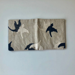 リネン♡サニタリーケース 鳥の刺繍柄 3枚目の画像