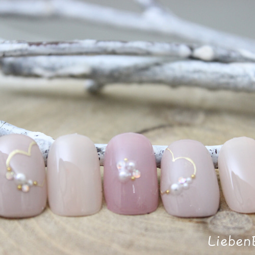 ハートラインのピンクネイル＊Bi ネイルチップ（つけ爪） LiebenBirne