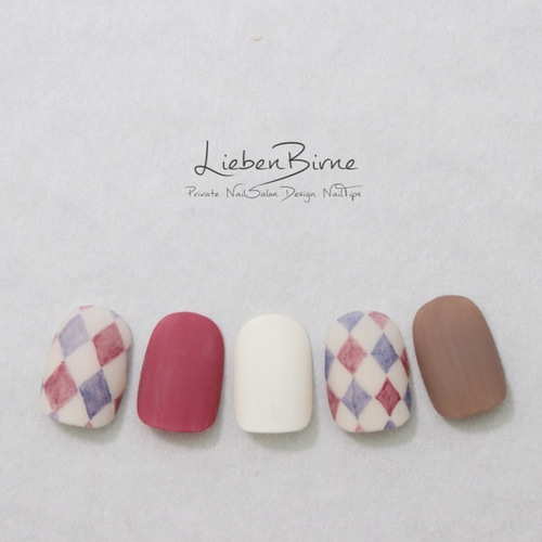 レトロなガーリーチェックネイル＊Bi ネイルチップ（つけ爪