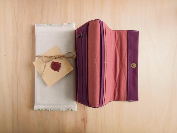 Bi-fold Wallets -  Purple - Gift 1枚目の画像