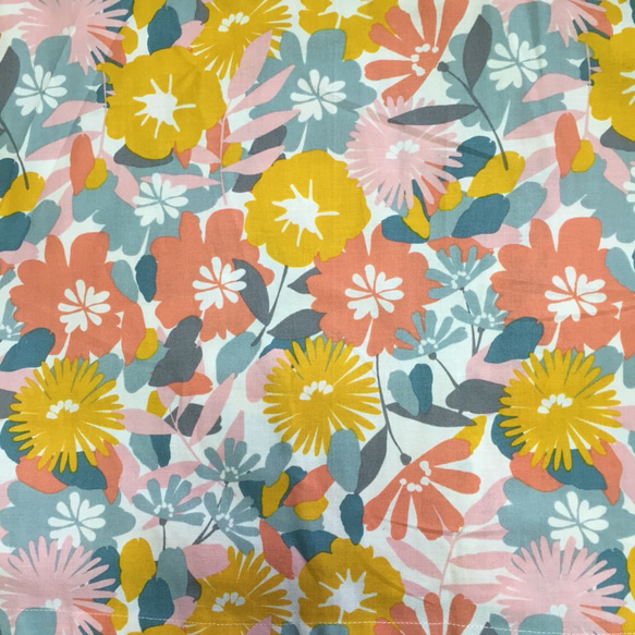 《kai's》USA輸入生地くすみ感が北欧風な花柄ギャザースカート 4枚目の画像
