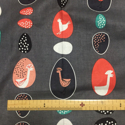 《kai's》USA輸入生地タマゴ柄が綺麗に配置されストライプに見えるギャザースカート 5枚目の画像