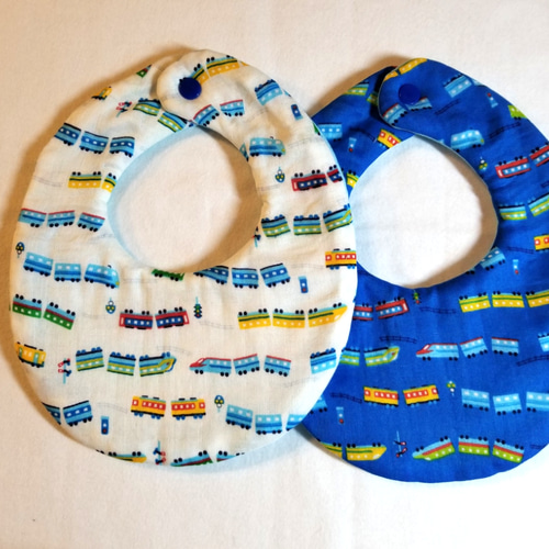 再販9】☆ふわふわガーゼスタイ☆二色より お選び頂けます✨ スタイ