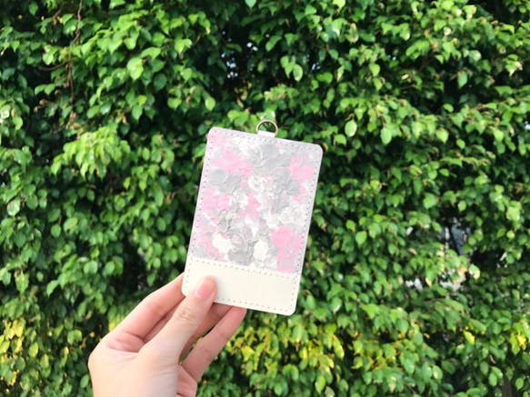 手繪手製卡片套（粉紅色系）| 附掛繩 第3張的照片