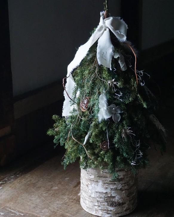 『Creema限定』【受注制作】クリスマスツリー*ナチュラルグリーン55センチ 1枚目の画像