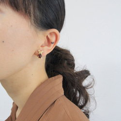 Teddy non-hole earrings ー gold x brown ー 5枚目の画像