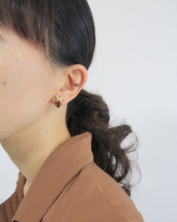 Teddy non-hole earrings ー gold x brown ー 5枚目の画像