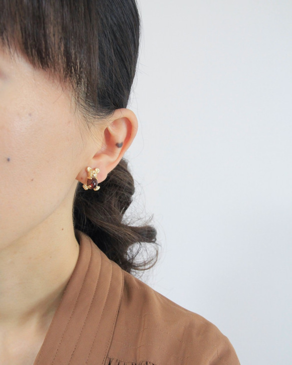 Teddy non-hole earrings ー gold x brown ー 6枚目の画像