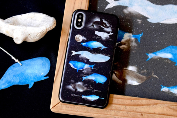 宇宙を泳ぐクジラに想いを馳せるスマホケース＊全機種対応iPhone/AQUOS/HUAWEI/Galaxy/Xperia 1枚目の画像