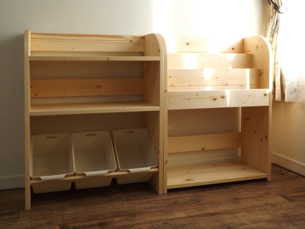 ラッセバスケット付きシェルフ＆R型絵本棚 2台セット